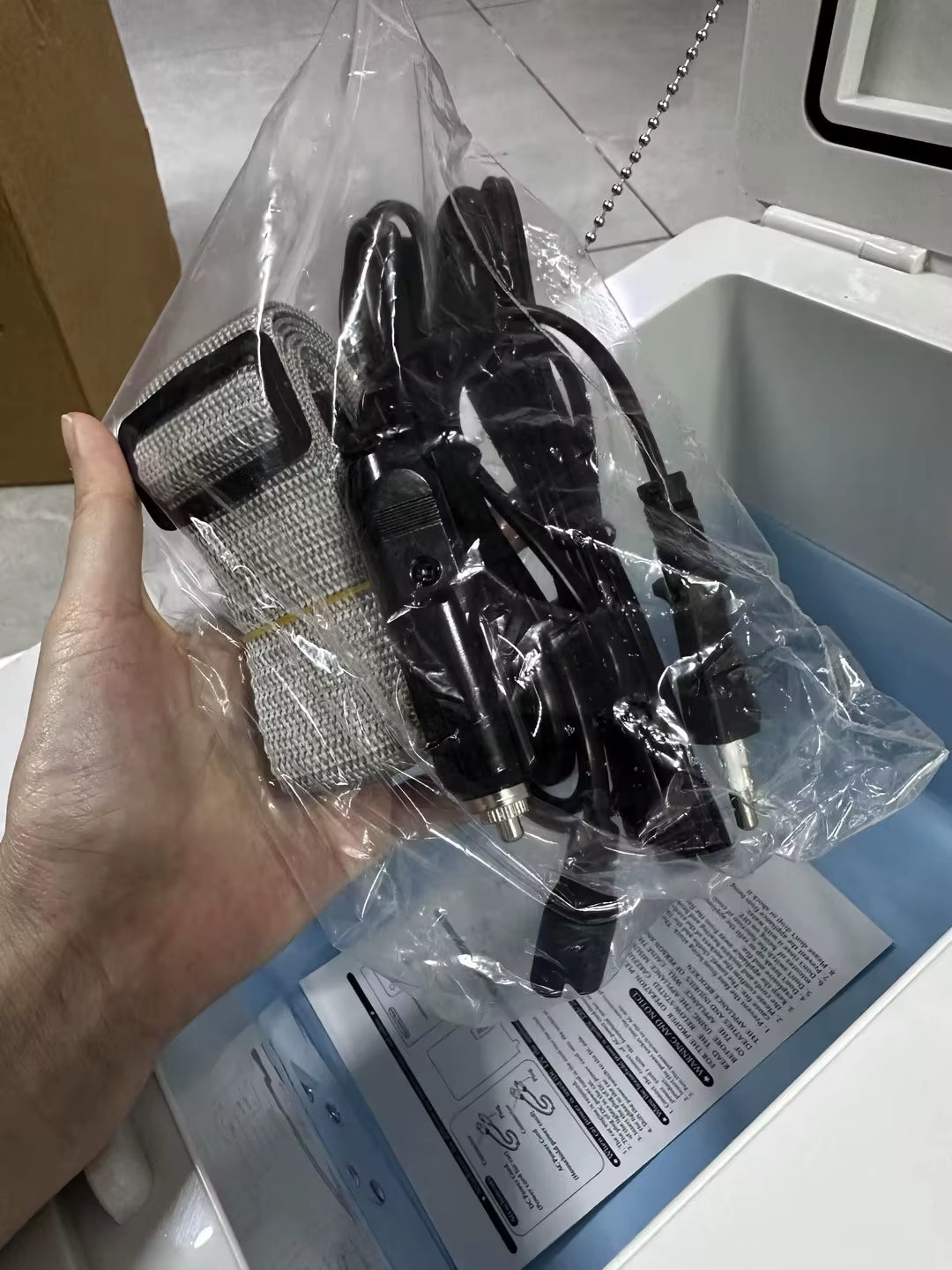 Home AC220V Car DC12V 12L Car Refrigerator Car Home Dual-Use 455X245X295Mm Digital Display Adjustable Temperature Model